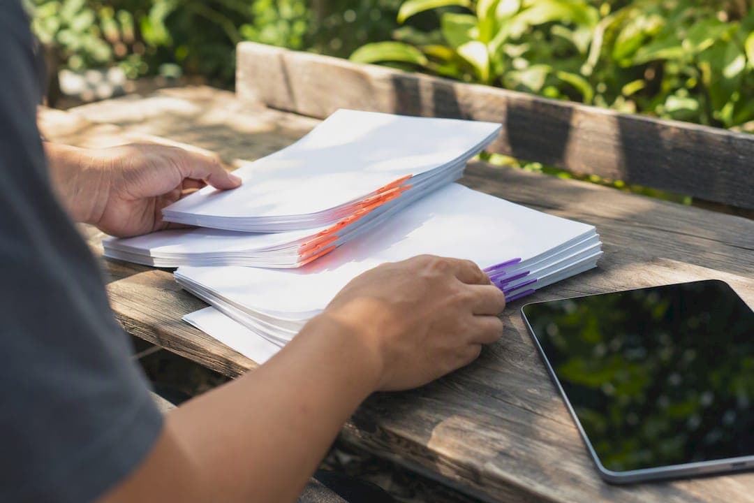 Roth IRA vs Traditional: which one actually fits you?